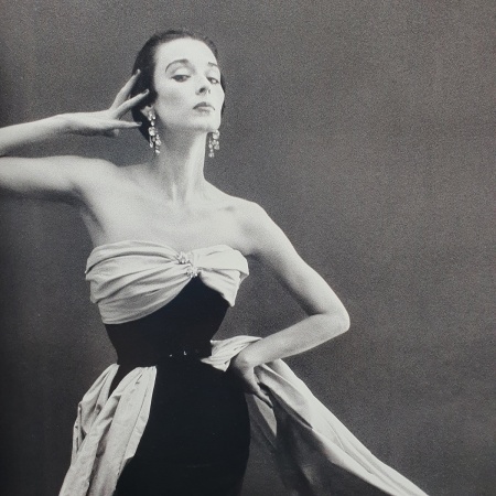 Avedon Fashion 1944-2000