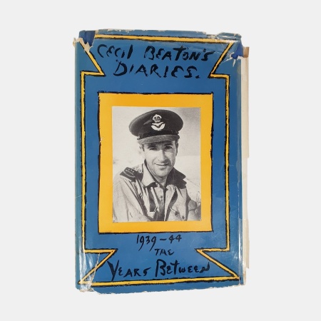 Cecil Beaton's Diaries. The Years Between. Diaries 1939-44